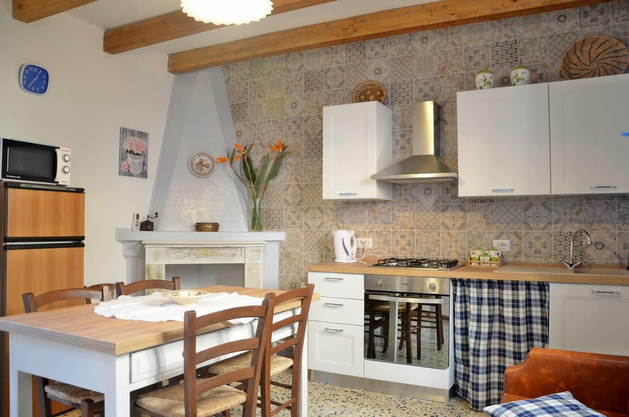 Guest House Sa Succargia بوناي المظهر الخارجي الصورة